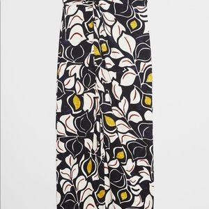 Anthropologie Sheila midi skirt L